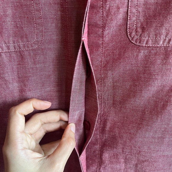 Patagonia W's Long-Sleeved Chambray Shirt - Picture 10 of 12